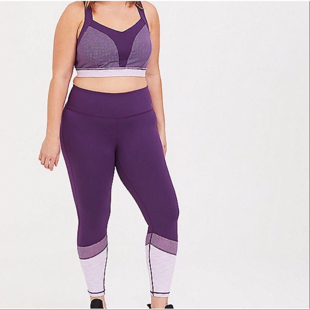 Torrid Active Set 5x (Bra & Leggings)